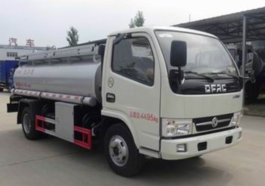 藍(lán)牌供液車圖片