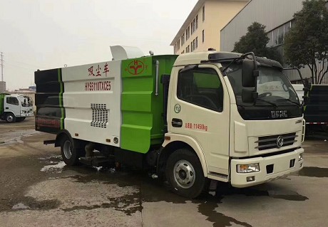 東風(fēng)多利卡吸塵車（3800軸距）