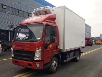重汽豪沃藍牌冷藏車多方位圖片