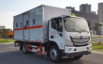 國(guó)六福田歐航/歐馬可危險(xiǎn)品廂式車