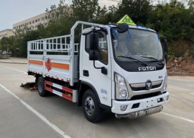 國(guó)六福田歐航/歐馬可危險(xiǎn)品廂式車