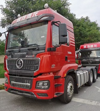 庫(kù)存陜汽德龍新款M3000S牽引車 庫(kù)存陜汽德龍新款M3000S牽引車