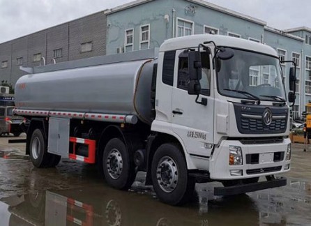 SCS5250GPGDFH型東風(fēng)天錦小三軸普通液體運輸車 SCS5250GPGDFH型東風(fēng)天錦小三軸普通液體運輸車